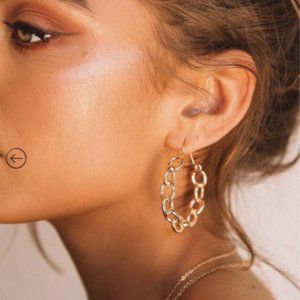 PRINCESS POLLY CHAINLINK HOOP EARRINGS